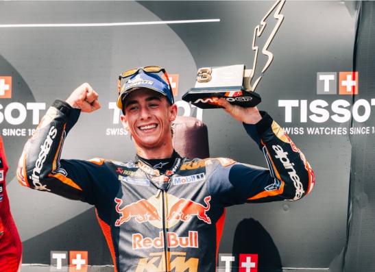 Acosta double le trophée en Tchéquie avec son premier podium en Grand Prix MotoGP™ 2025
